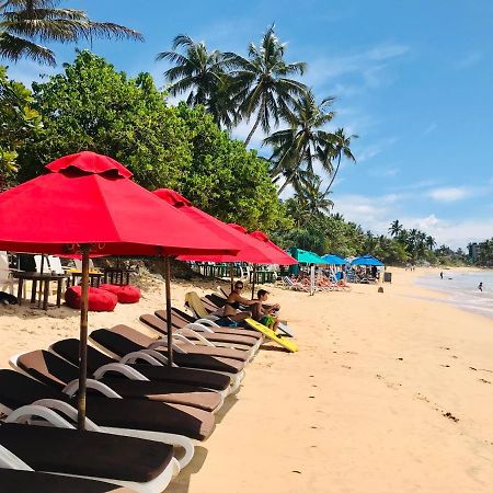 Central Beach Inn ميريسا المظهر الخارجي الصورة