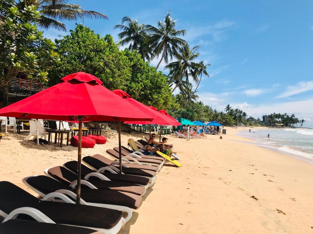 Central Beach Inn ميريسا المظهر الخارجي الصورة