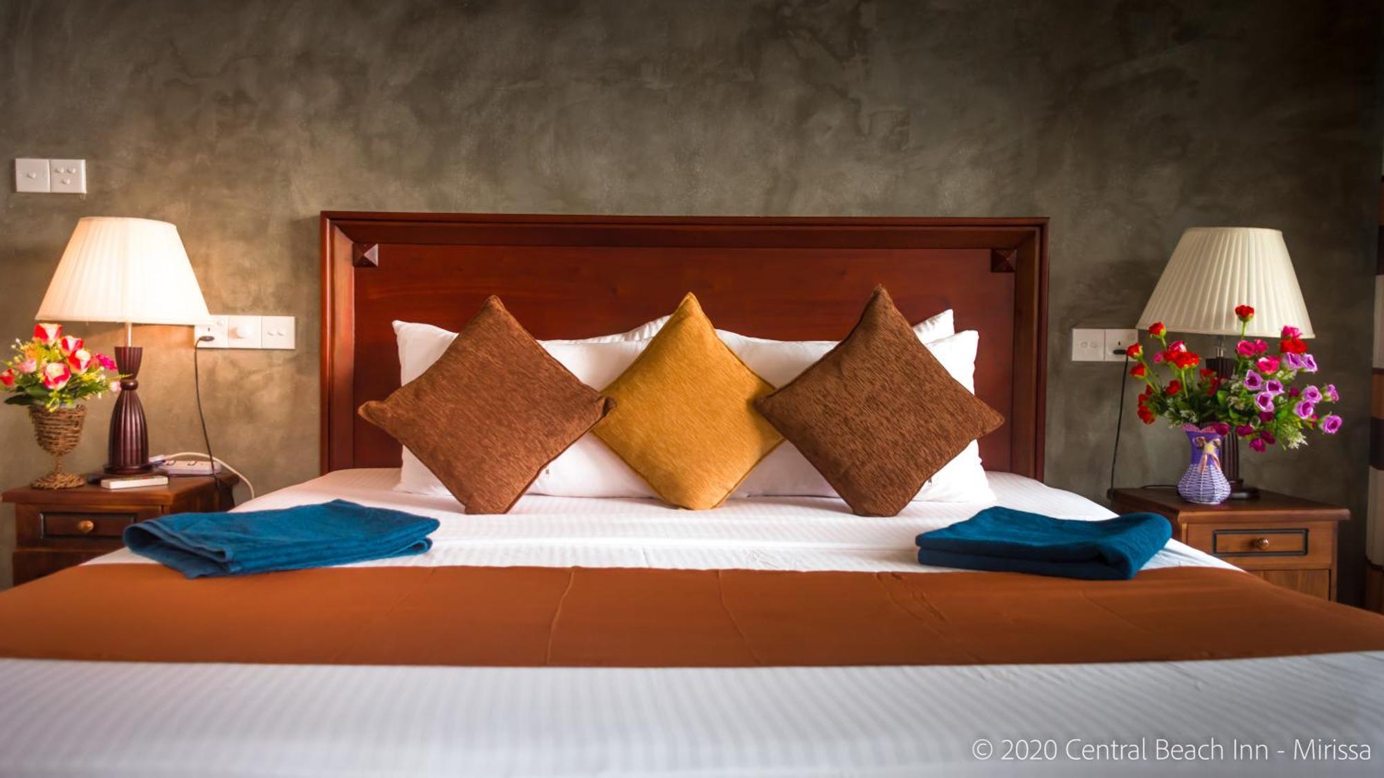 Central Beach Inn ميريسا المظهر الخارجي الصورة