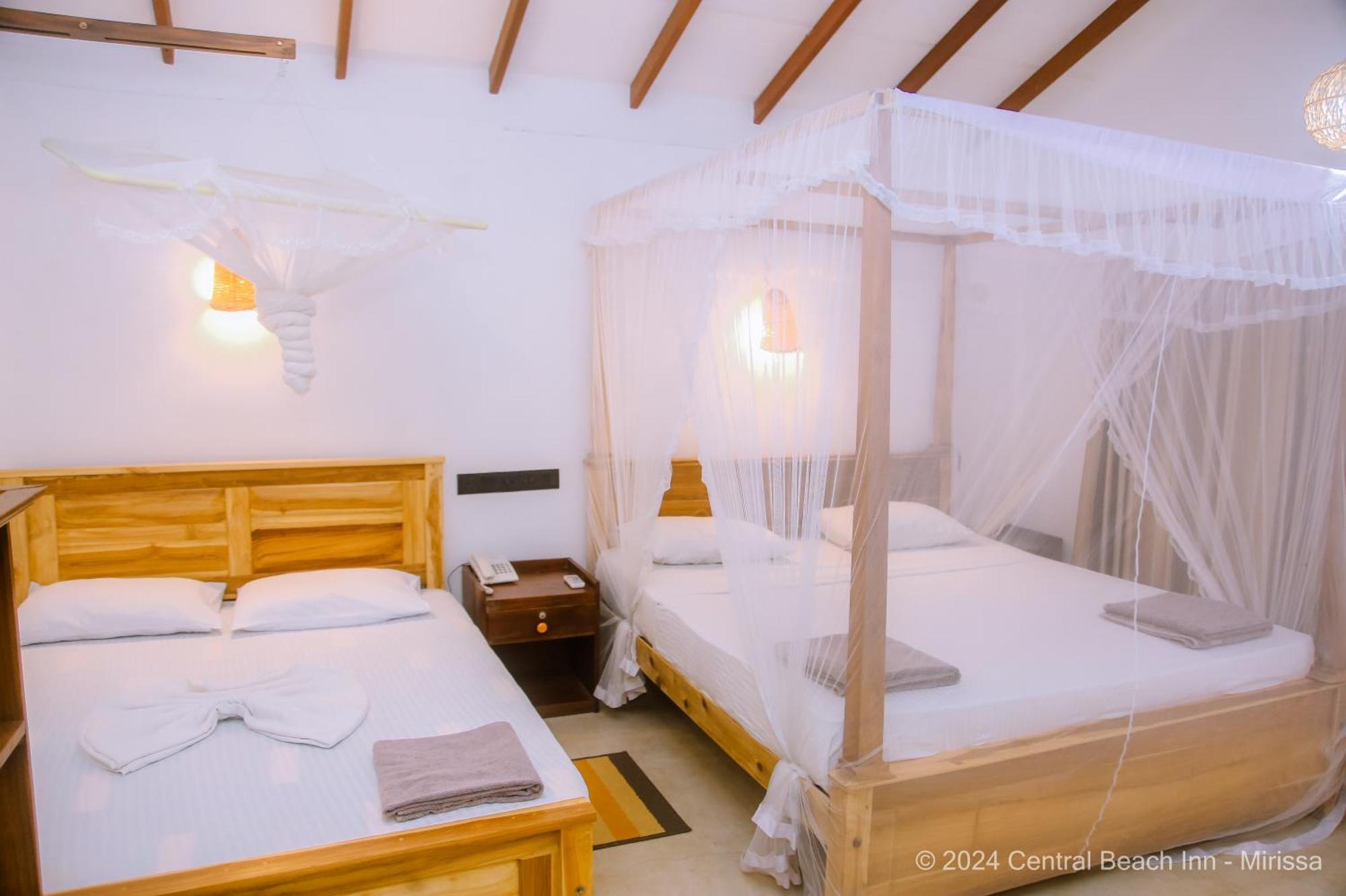 Central Beach Inn ميريسا المظهر الخارجي الصورة