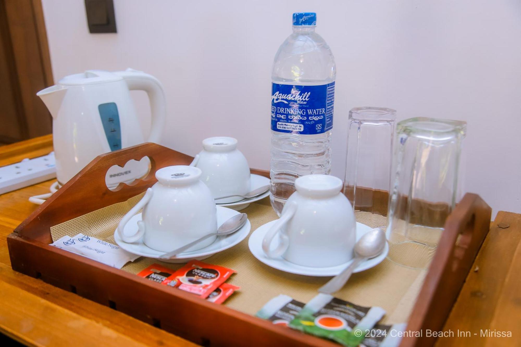 Central Beach Inn ميريسا المظهر الخارجي الصورة